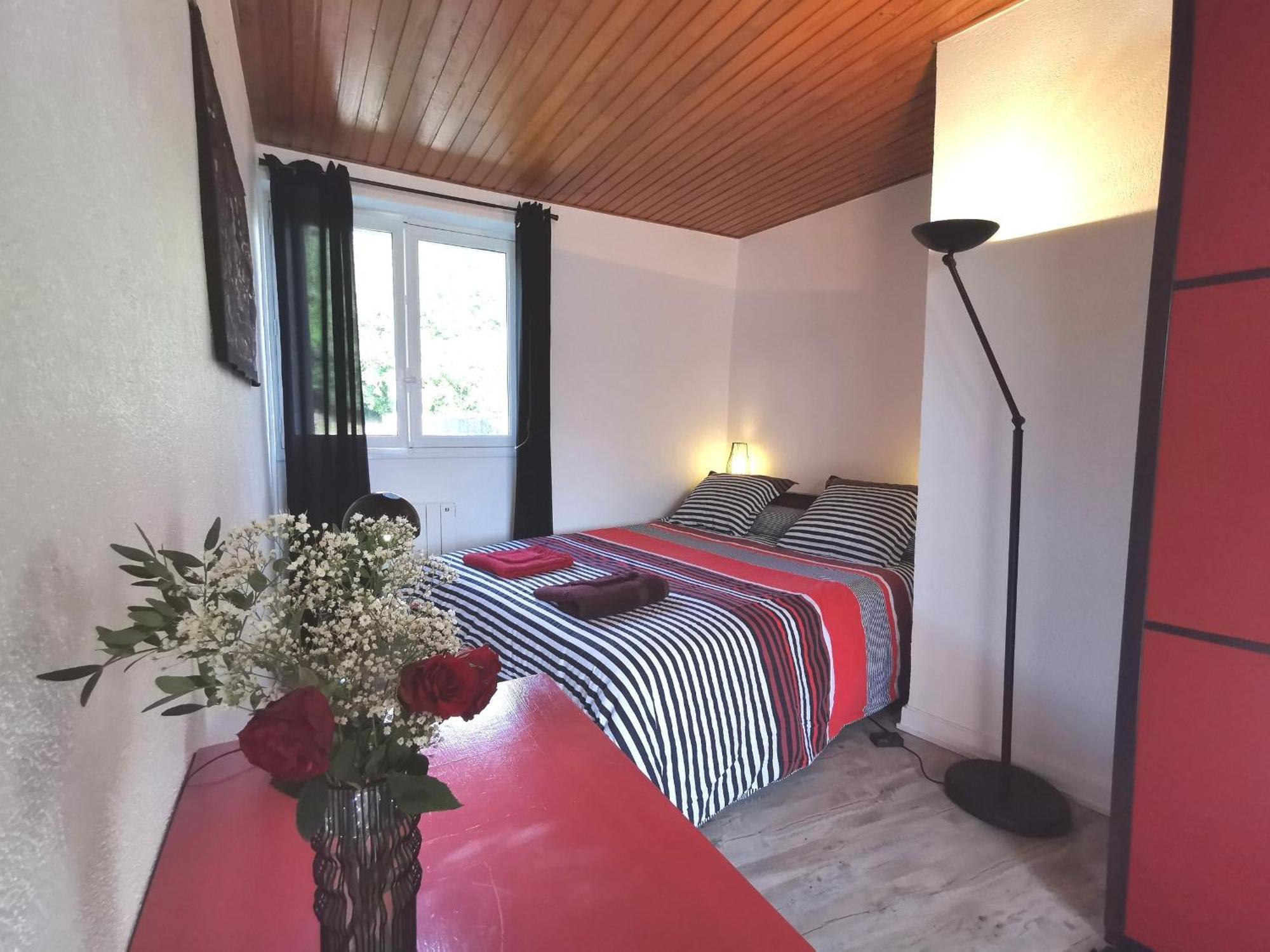 Gîte Saint-Vidal, 4 pièces, 6 personnes - FR-1-582-308 Extérieur photo