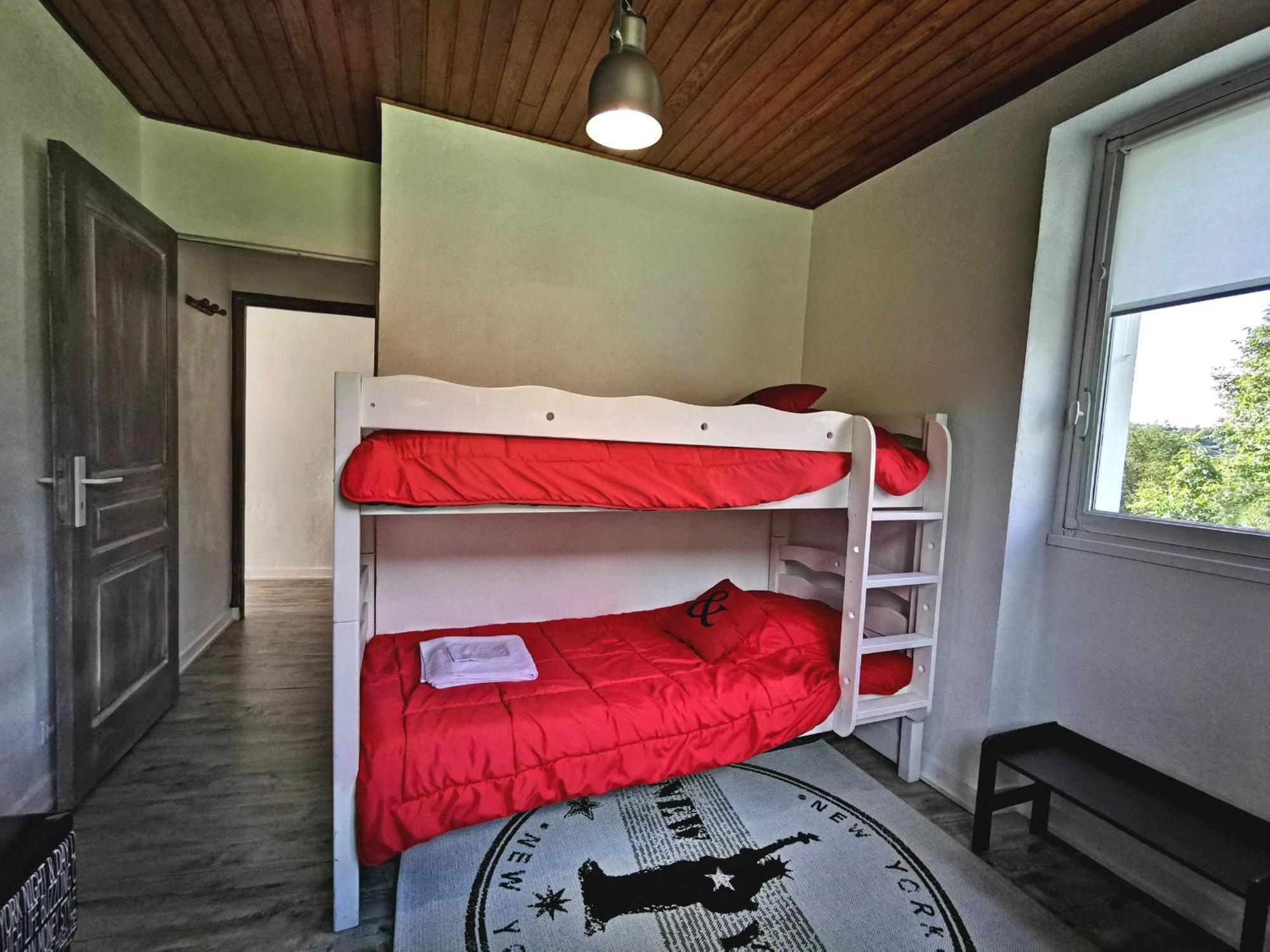 Gîte Saint-Vidal, 4 pièces, 6 personnes - FR-1-582-308 Extérieur photo